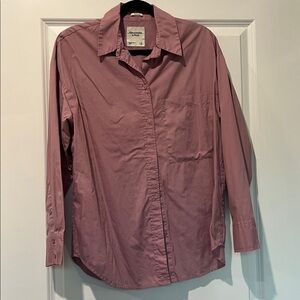 Abercrombie & Fitch Mauve Button-Up Shirt